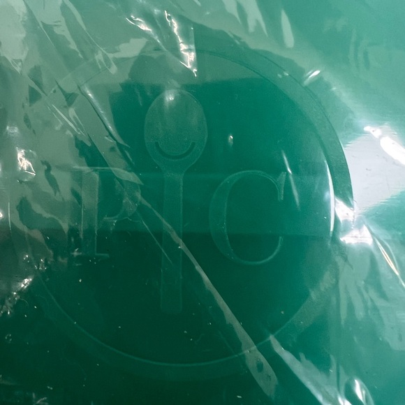 Pampered Chef Teal Snack Bar Tray with Lid New - Picture 5 of 5